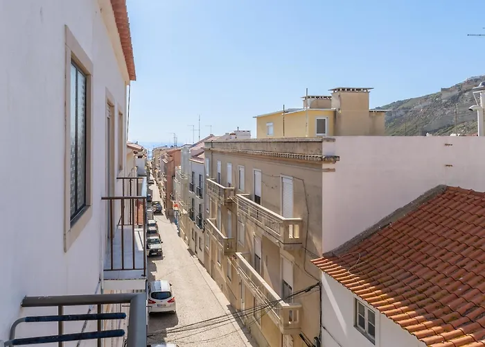 Blue Subvilla 48 Назаре